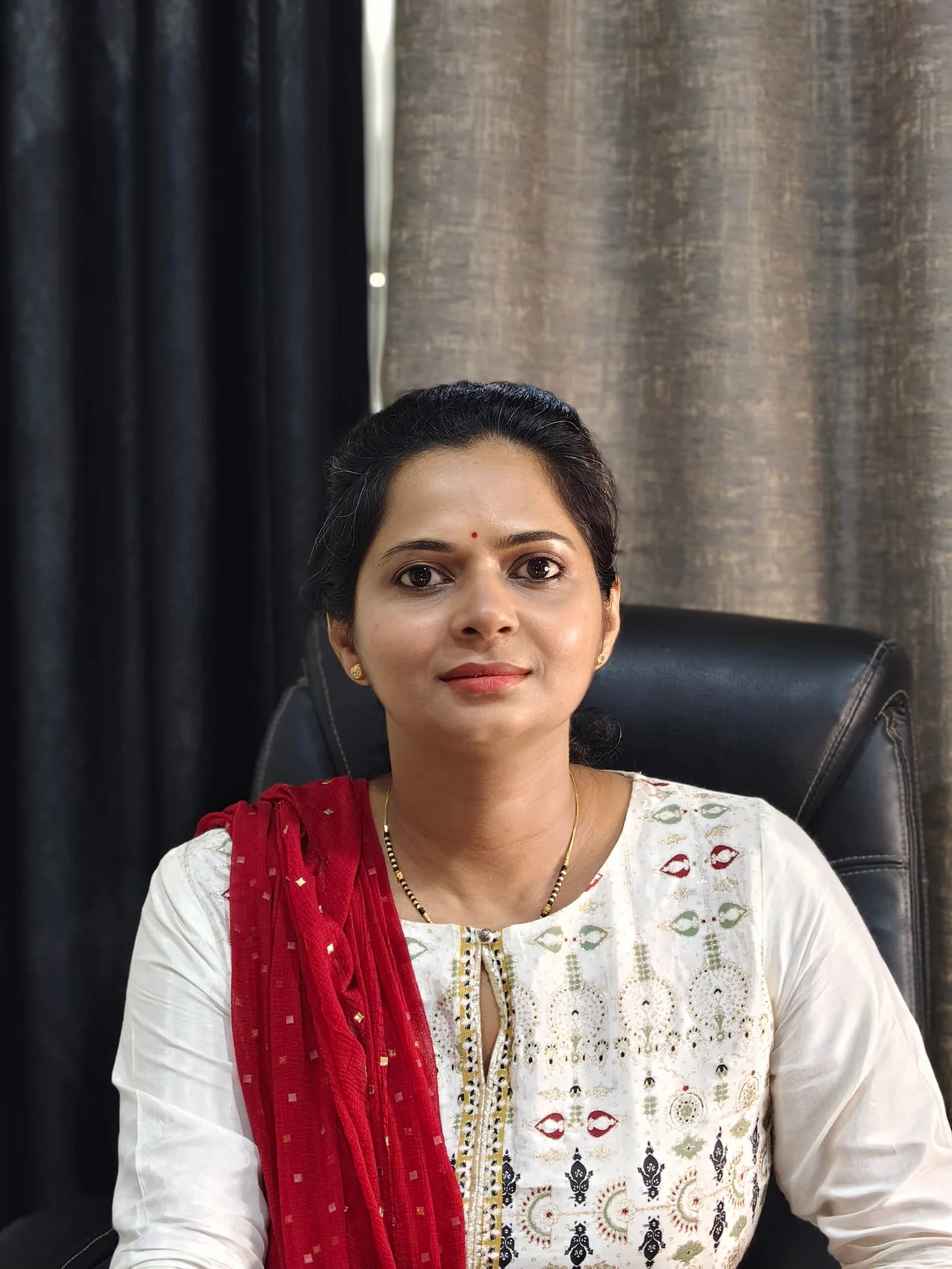 Dr. Deepti Dwivedi